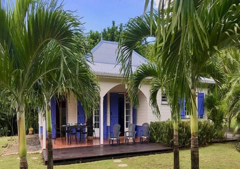 Patio, Day, Garden, Garden view