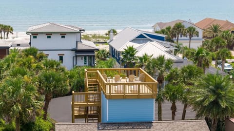 Beachside Haven near Ponte Vedra with Rooftop Ocean Views House in Jacksonville Beach