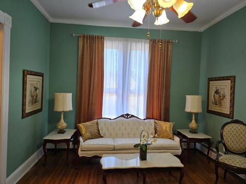 Serenity Manor Apartamento in Onancock