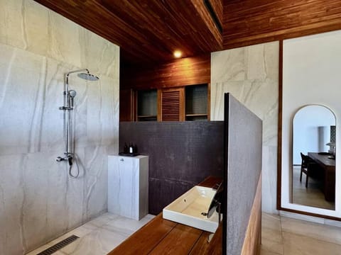 MaNGOSTEEN, 10BR, 20 Pers Villa in Ko Samui