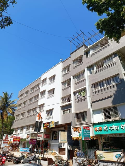 Property building, Street view