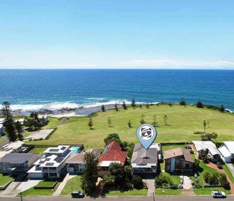 Natural landscape, Sea view, Location