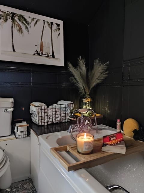 The little pink house Vacation rental in County Kilkenny