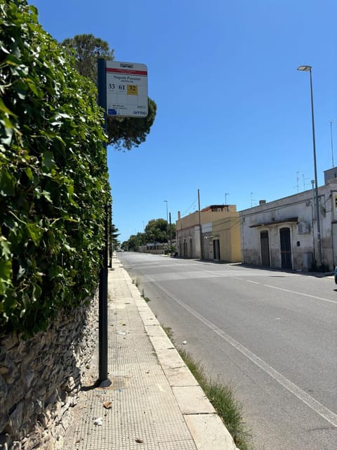 Property building, Neighbourhood, Street view, Location