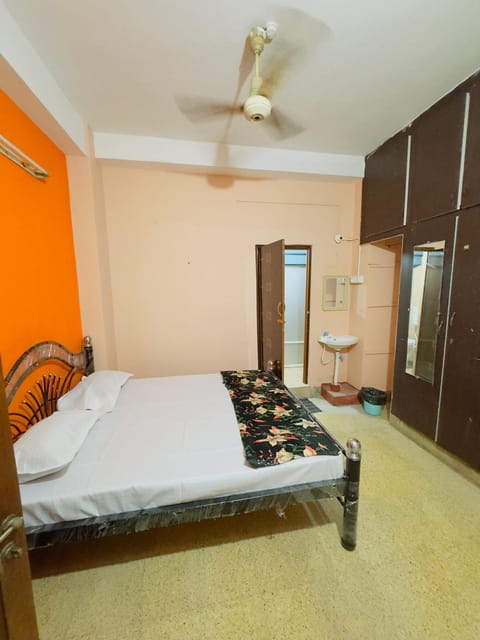 Mysore Hotels-SGH Hostel in Mysuru