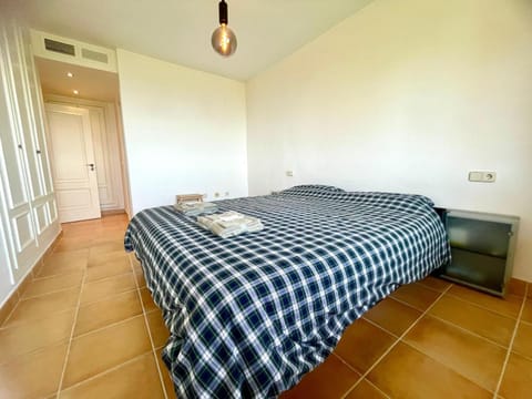 Calahonda,penthouse 2 beds with sea views Apartment in Sitio de Calahonda