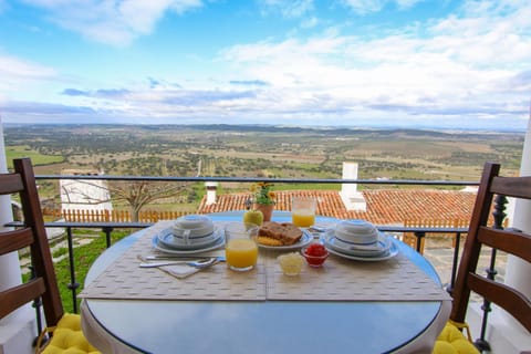 Balcony/Terrace, On site, Breakfast