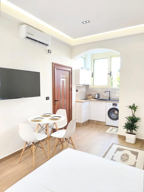 TV and multimedia, Living room, Photo of the whole room, Dining area, Bedroom, washing machine, air conditioner