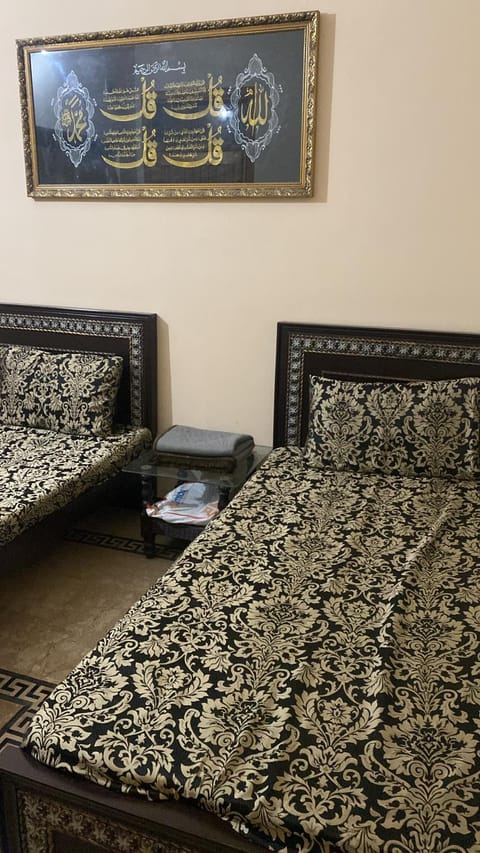 Twin Bedroom, Qutbal Town,Isb Vacation rental in Islamabad