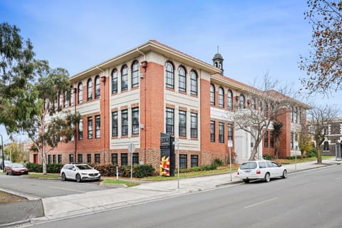 Property building, Street view