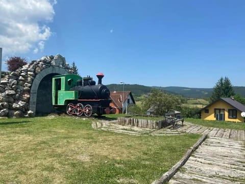 kuća za odmor Ćira Bed and Breakfast in Zlatibor District, Serbia