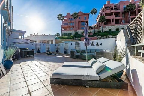 114 - Apartment with Stunning Views in Calahonda, Mijas Apartment in Sitio de Calahonda