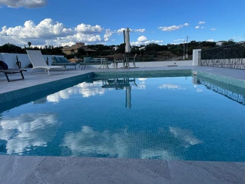 Villa Las Encinas House in Sierra Norte de Sevilla