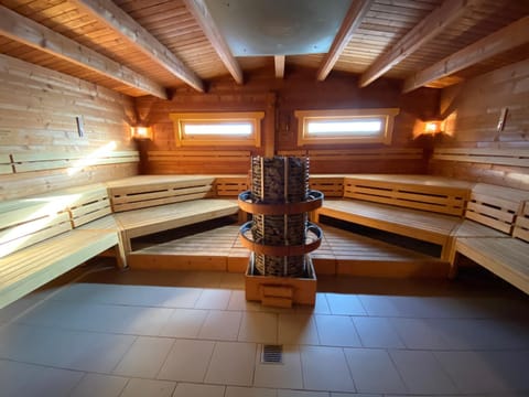 Sauna, Spa and wellness centre/facilities