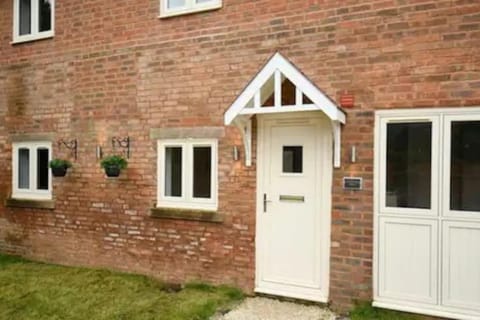 Newly Converted Barn House in East Staffordshire District