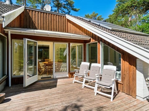 Holiday Home Auvo - 200m from the sea by Interhome House in Bornholm