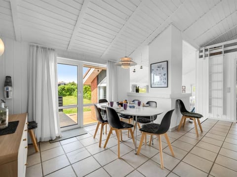 Holiday Home Elviira - 600m from the sea by Interhome House in Hvide Sande