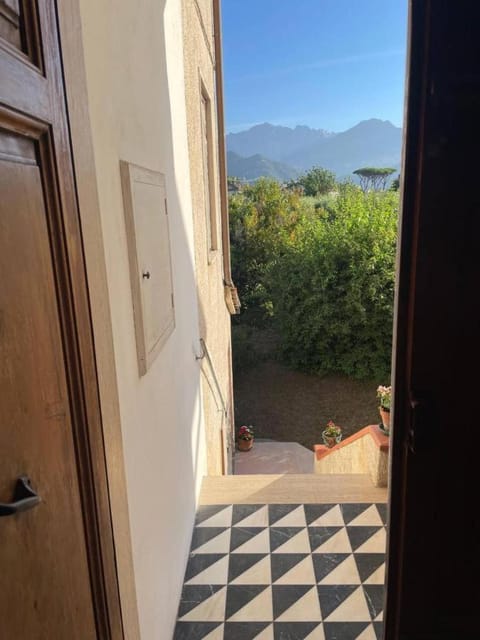 Property building, Mountain view