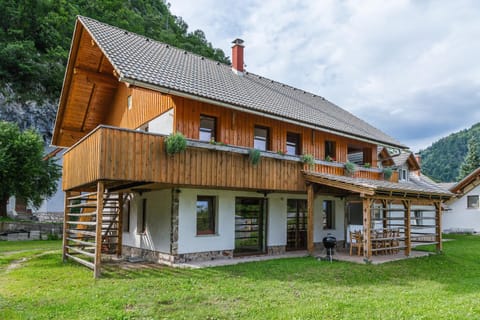 Property building, Garden