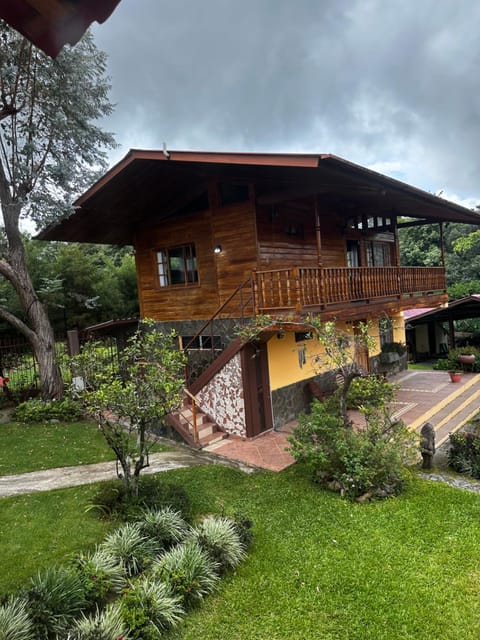 Cabaña para parejas Apartment in Boquete