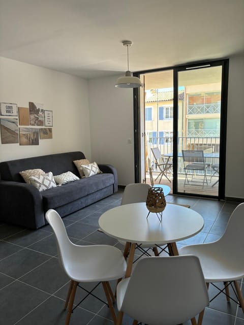 Appartement Bormes Apartment in Bormes-les-Mimosas