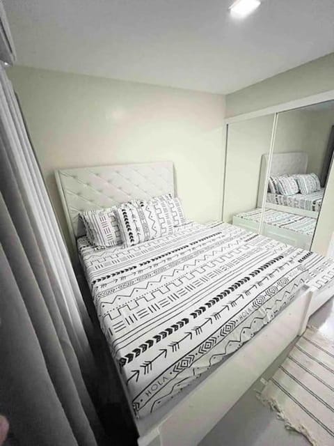 Nion's The Cozy Corner 1 Apartment in Antipolo