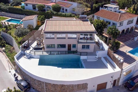 Spacious Villa that has it all! Villa in Fuengirola