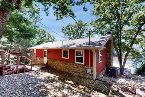 The Red Heron House in Lake of the Ozarks