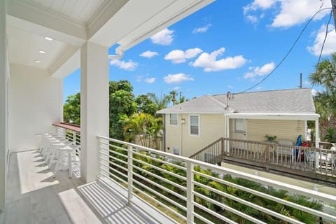 Patio, Balcony/Terrace