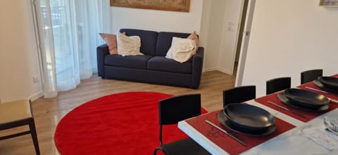 Le grand palais Apartment in Drancy