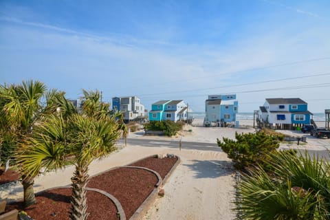 The Seaside Craftsman House in North Topsail Beach