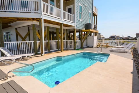 Nautical Pointe House in North Topsail Beach