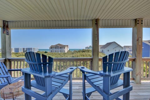 Shining Sea House in North Topsail Beach