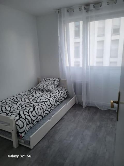 Superbe 3P, Paris, Stade de France, WIFI, Parking Apartment in Saint-Denis, France