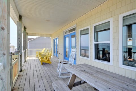 Just Chill'n House in North Topsail Beach