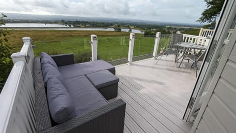 Patio, Natural landscape, View (from property/room), Balcony/Terrace