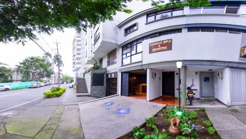 Property building, Garden view, Street view