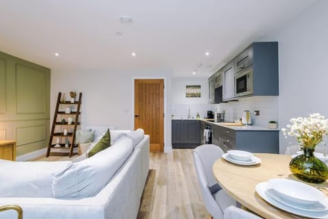 Rock Mill - The Penthouse Suite Apartment in High Peak District