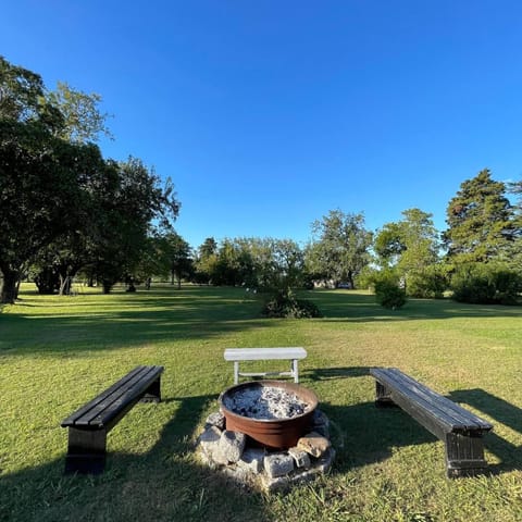 Casa de Campo House in Entre Ríos Province, Argentina