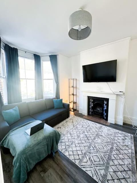 Stylish Westbrook Apartment Apartment in Margate