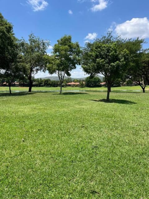 Golfcourse, Garden view