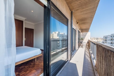 GuestReady - Back to Tullins Apartment in Matosinhos