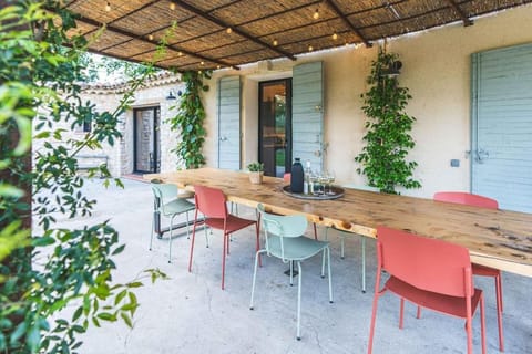 Patio, Garden, View (from property/room), Dining area, Garden view