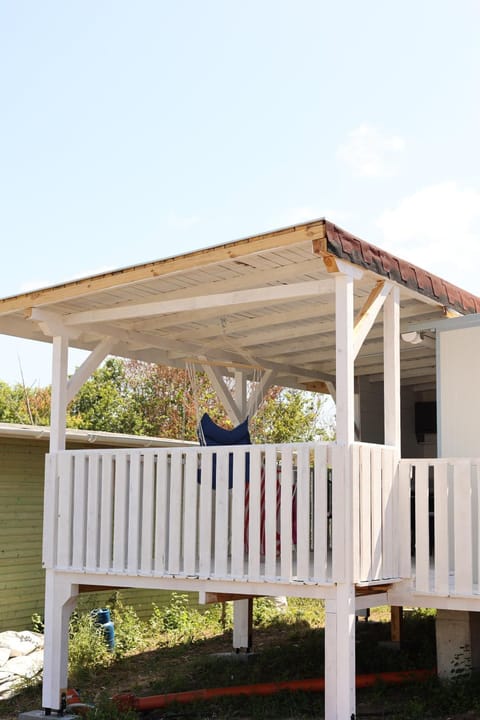 Property building, Balcony/Terrace