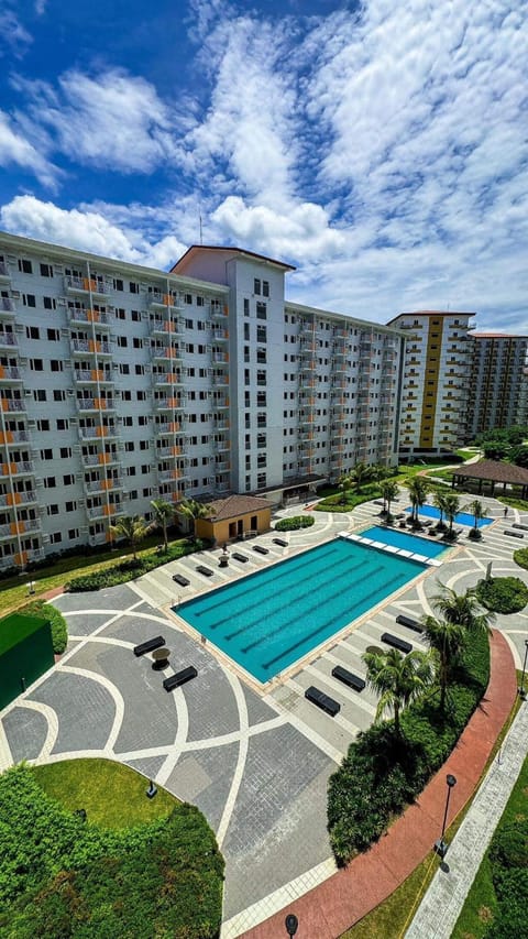 Field Residences -1 bedroom Comfort Inn Apartment hotel in Las Pinas