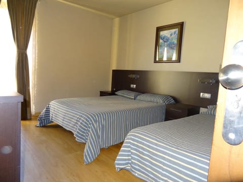 Hostal Cal Forner Bed and Breakfast in Andorra la Vella