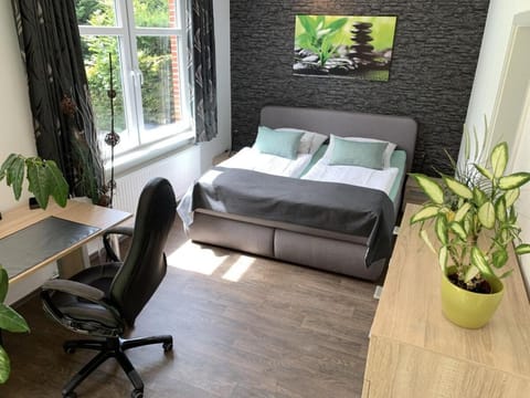 Ferienwohnung LOFT- direkt am Falderndelft - nähe Innenstadt Apartment in Emden