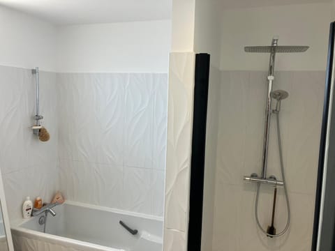 Shower, Bathroom, Bath