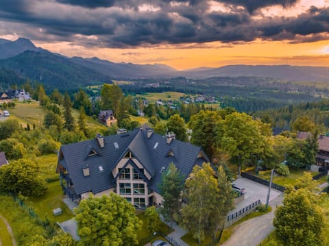 Property building, Nearby landmark, Spring, Day, Natural landscape, Bird's eye view, Mountain view, Sunrise, Sunset