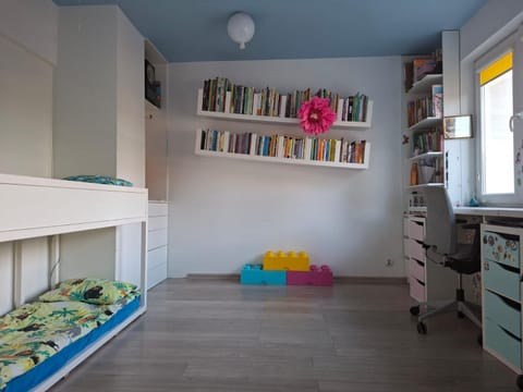 Przestronne mieszkanie przyjazne dzieciom i zwierzetom Apartment in Gdansk